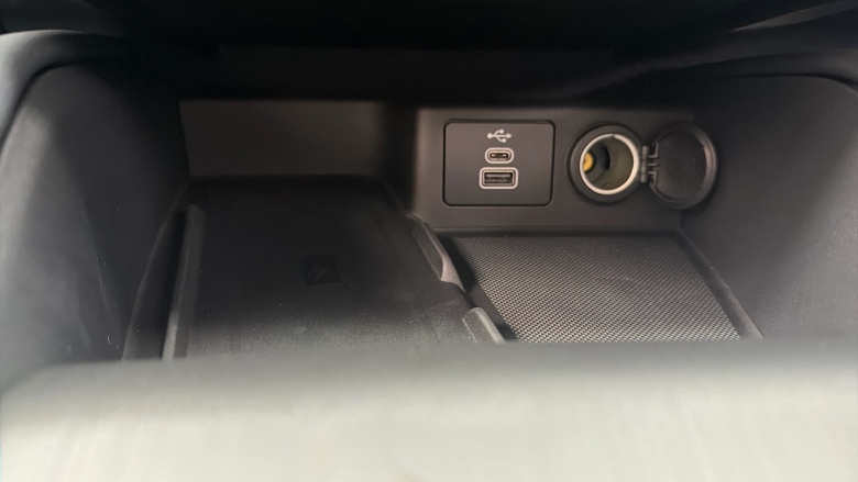 Ford Kuga 2.5 PHEV Active 5dr CVT Estate